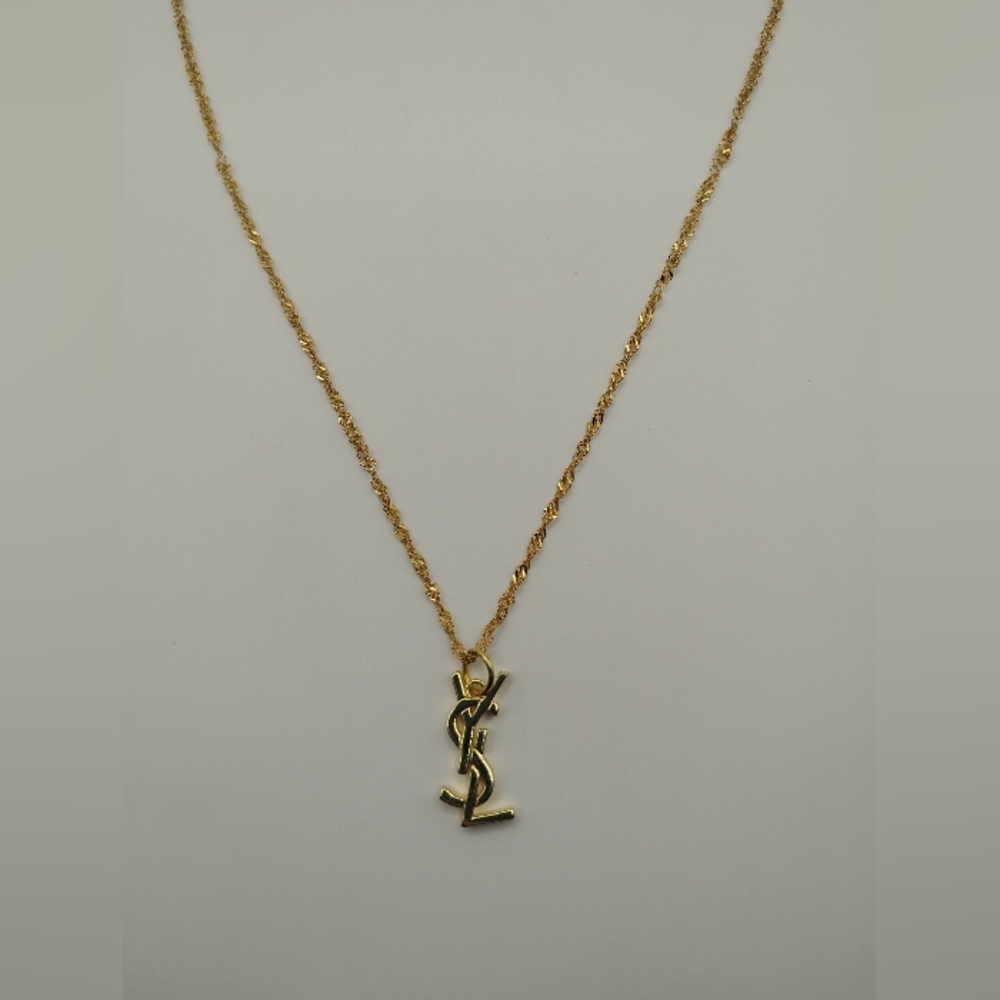 Yves Saint Laurent Gold Logo Necklace Authentic 2nd Pic Shows Stamp On The Back - Picture 3 of 4